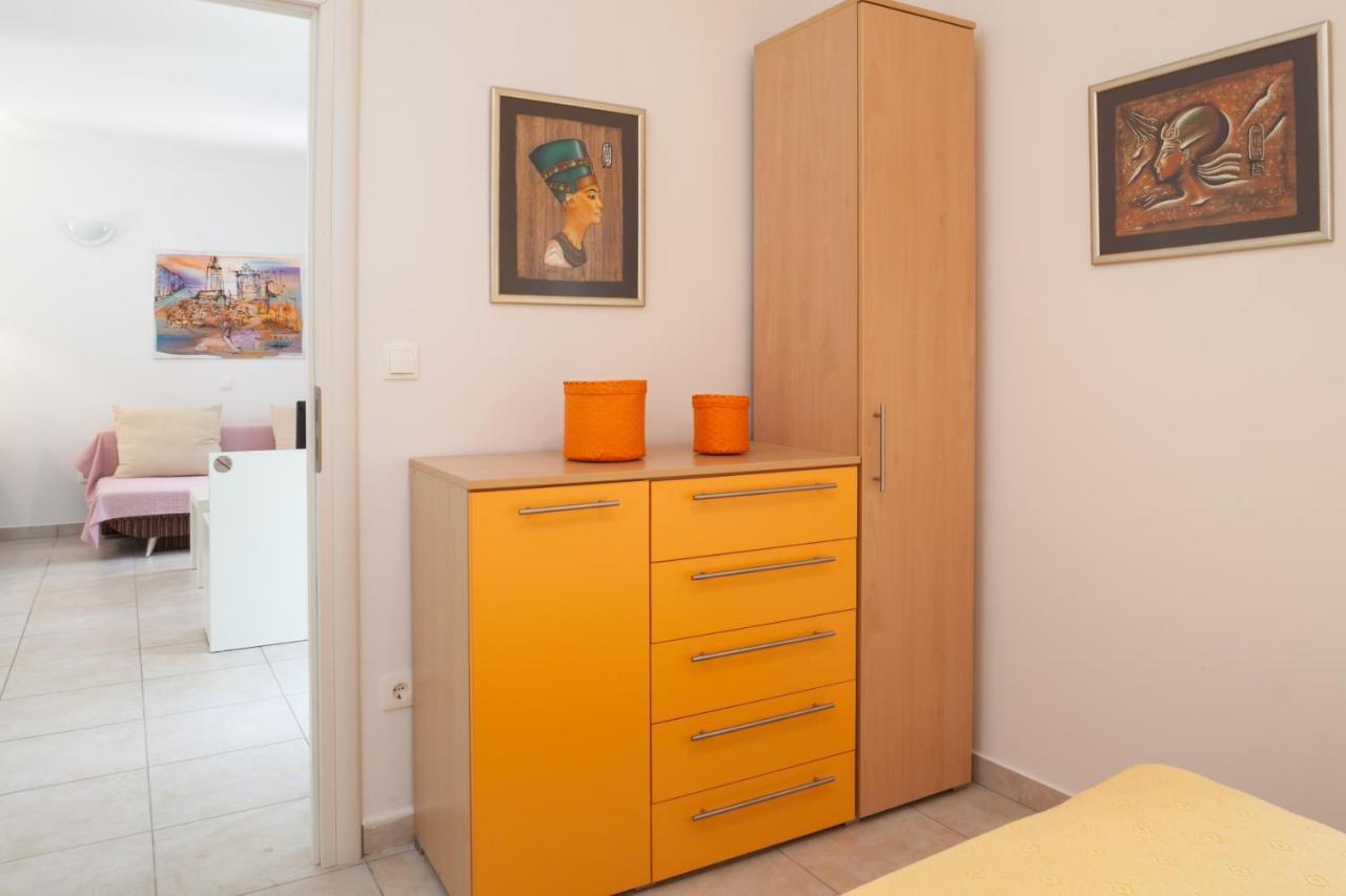 Apartment Bura 1 Makarska Exteriör bild