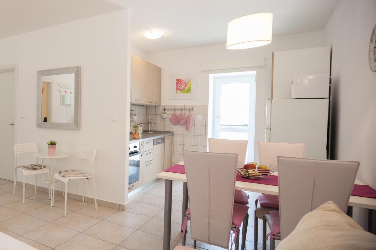 Apartment Bura 1 Makarska Exteriör bild